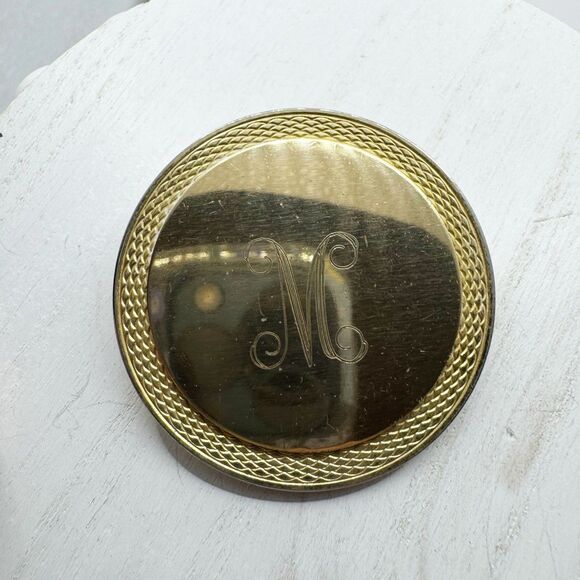 Vintage Gold Tone Round M Initial Scarf Clip Large MCM - Picture 3 of 7